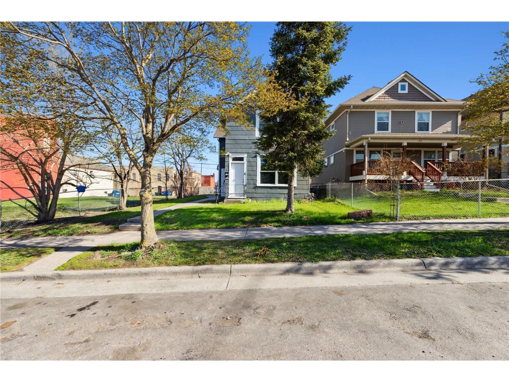 651 Wells Street, Saint Paul, MN, 55106 MLS 6358180 Edina Realty