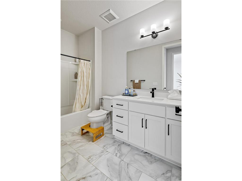 6510 Harvest Way Chaska MN 55318 6826088 image26