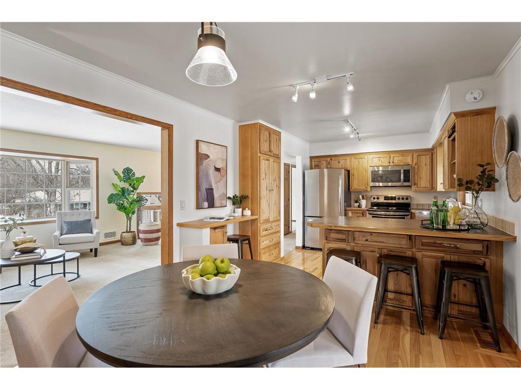 6511 34th Avenue N Crystal MN 55427 6338053 image1