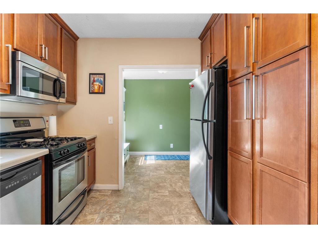 6511 Bloomington Avenue Richfield MN 55423 7085220 image10
