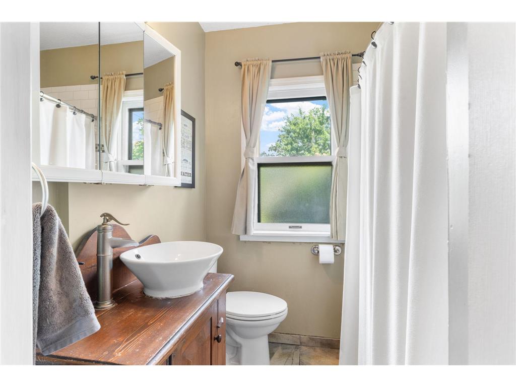 6511 Bloomington Avenue Richfield MN 55423 7085220 image26