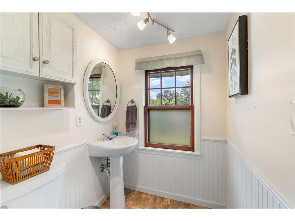 6511 Bloomington Avenue Richfield MN 55423 7085220 image30