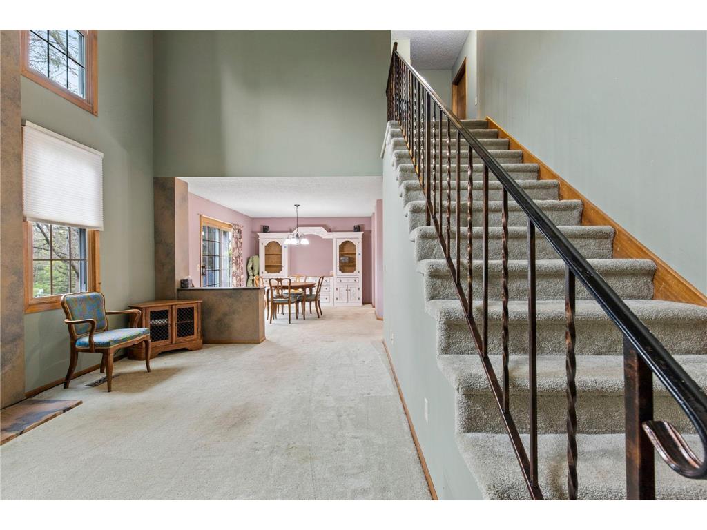 6512 Upper 23rd Street N Oakdale MN 55128 7062876 image22