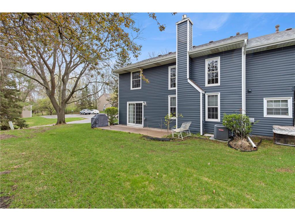 6512 Upper 23rd Street N Oakdale MN 55128 7062876 image38
