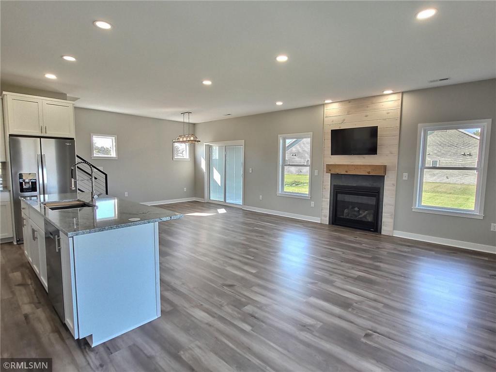 65164 365th Street Watkins MN 55389 - Clear Lake 6611870 image4