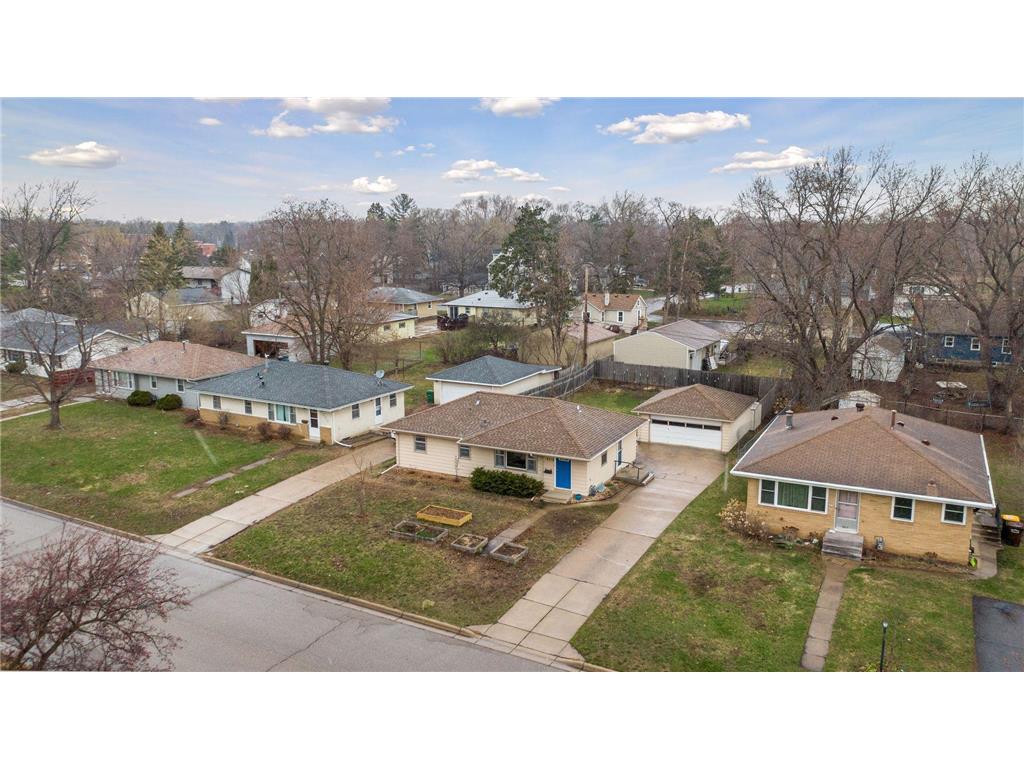 6518 46th Place N Crystal MN 55428 6335252 image1