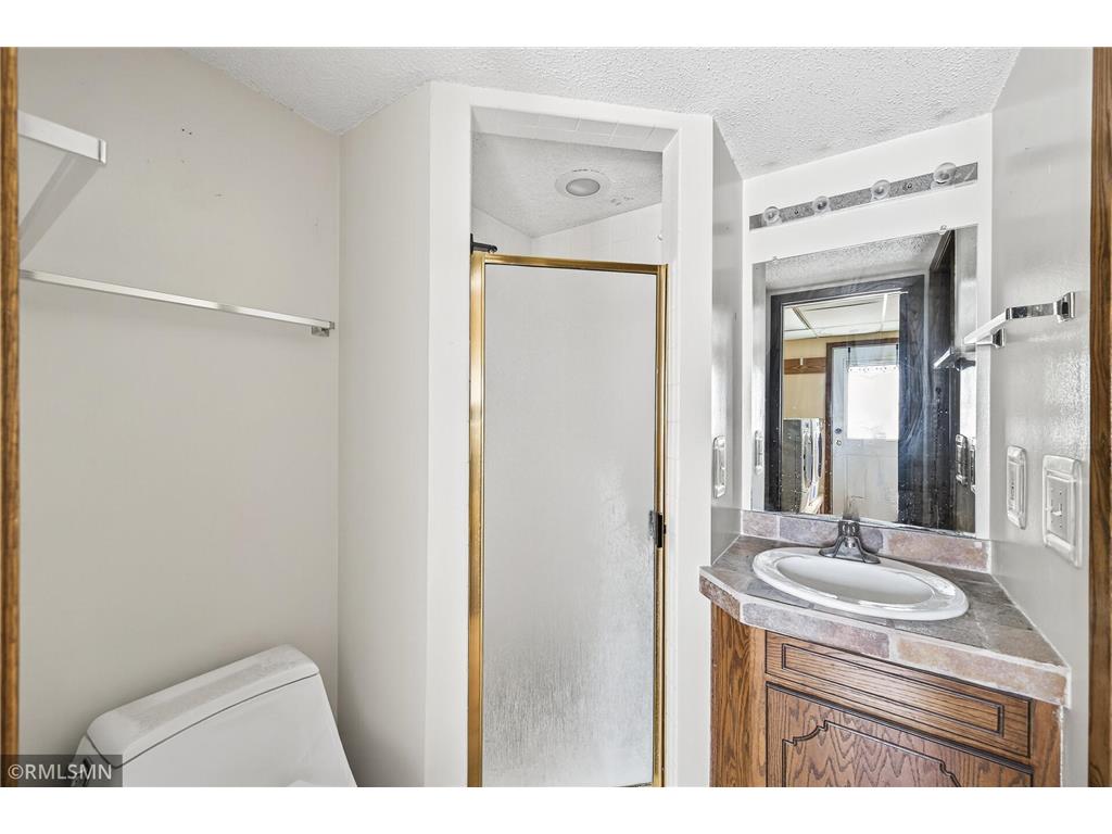 6518 W River Road Brooklyn Center MN 55430 6772389 image22