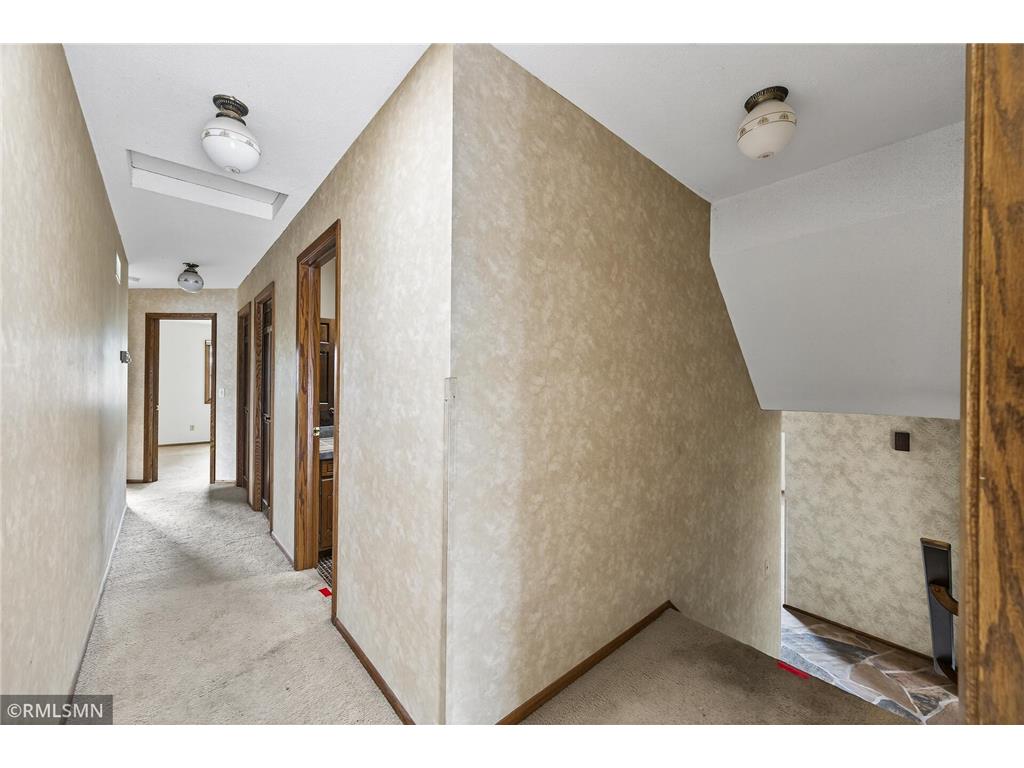 6518 W River Road Brooklyn Center MN 55430 6772389 image24