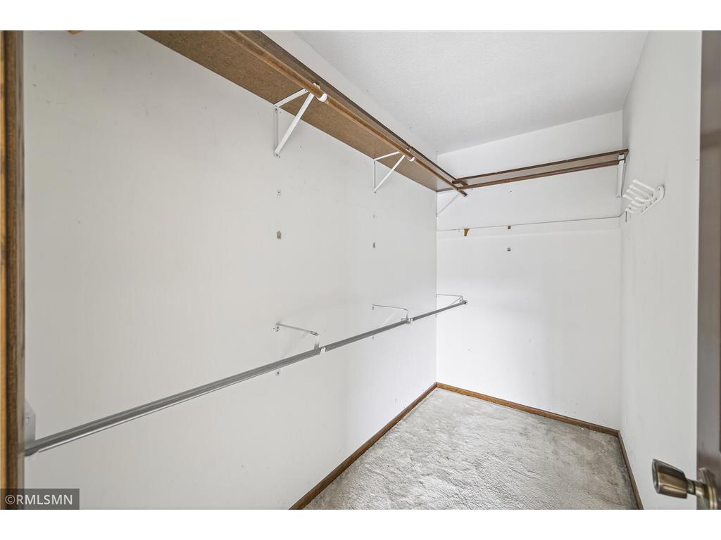 6518 W River Road Brooklyn Center MN 55430 6772389 image29