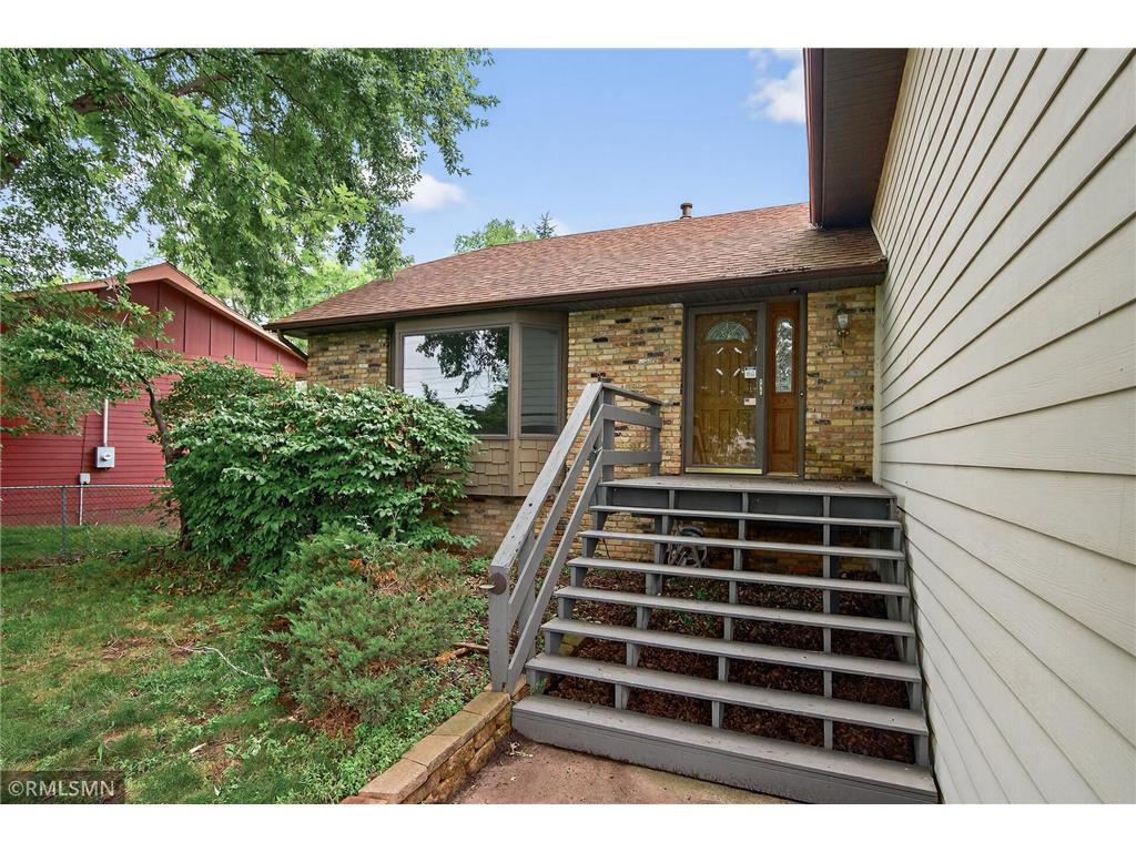 6518 W River Road Brooklyn Center MN 55430 6772389 image4