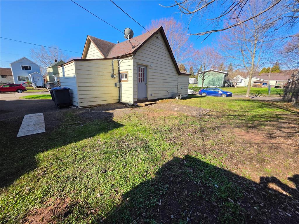 6519 Polk Street Duluth MN 55807 7066324 image20