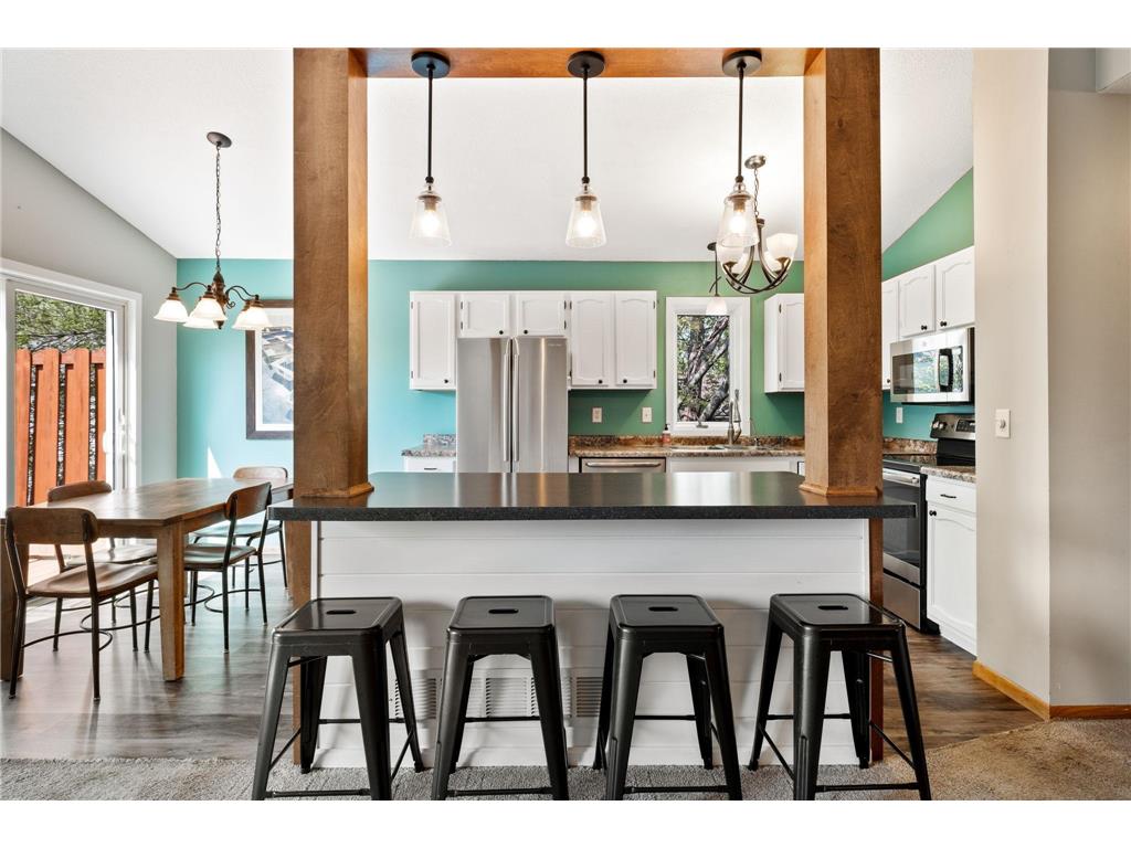 6519 Upper 14th Street N Oakdale MN 55128 6367685 image1