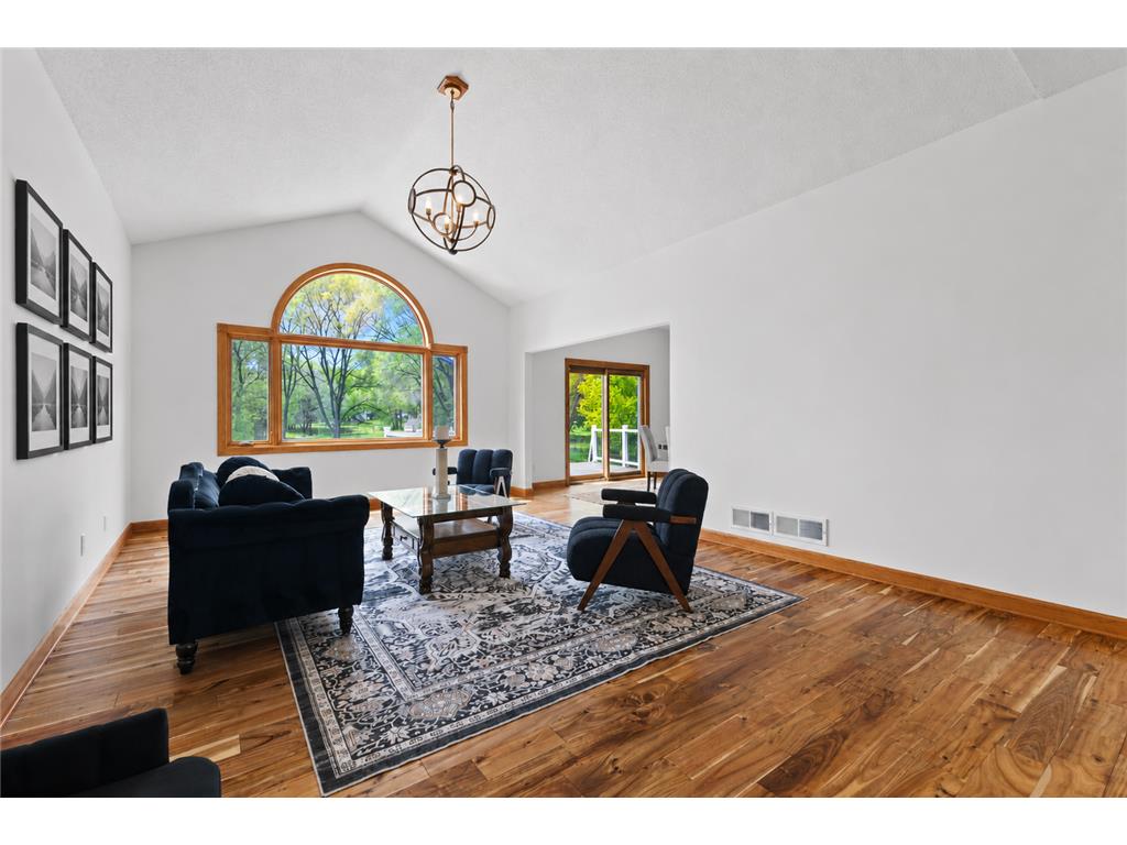 652 136th Lane NE Ham Lake MN 55304 7025325 image18