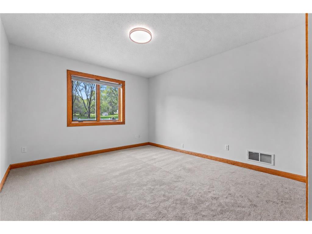652 136th Lane NE Ham Lake MN 55304 7025325 image48