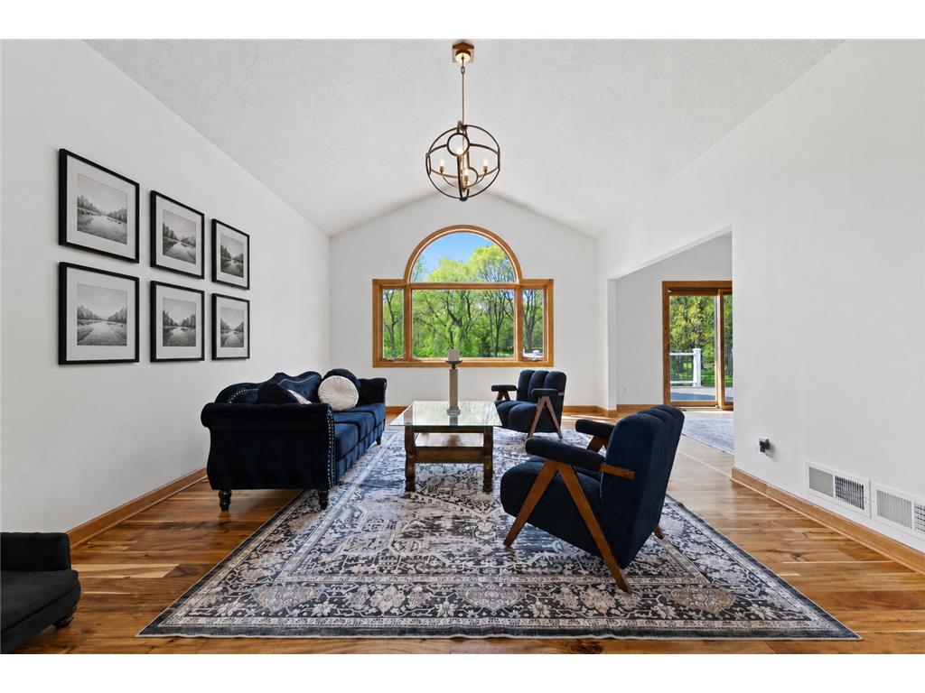 652 136th Lane NE Ham Lake MN 55304 7025325 image9