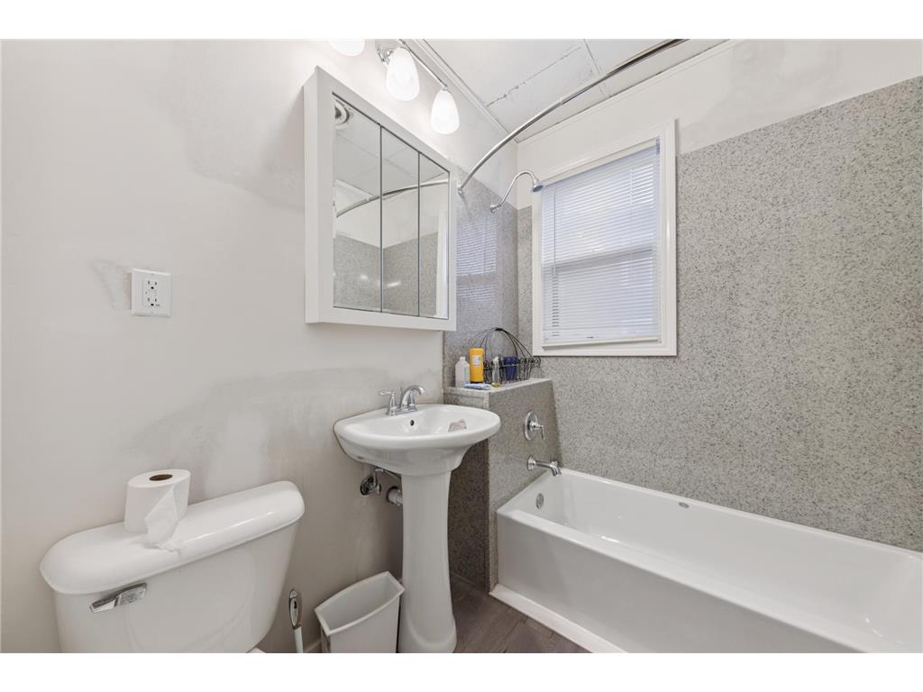 652 Dayton Avenue Saint Paul MN 55104 7006291 image12
