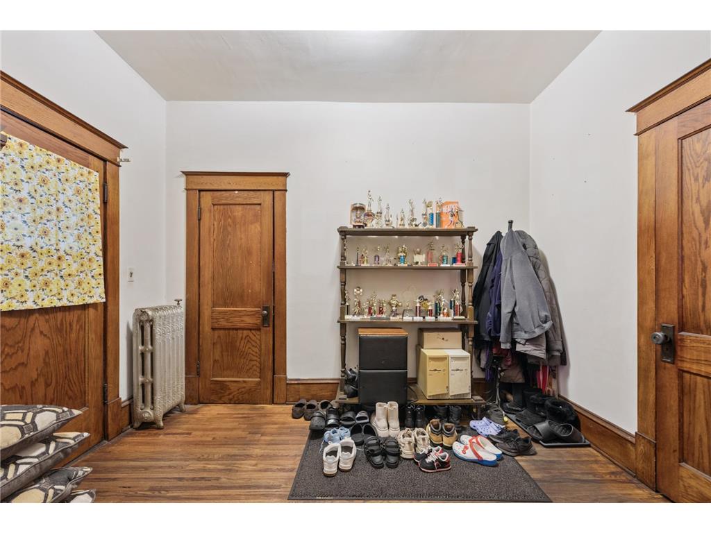 652 Dayton Avenue Saint Paul MN 55104 7006291 image3