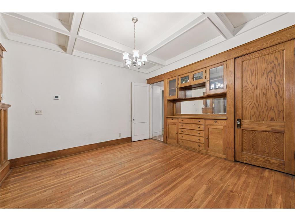 652 Dayton Avenue Saint Paul MN 55104 7006291 image9