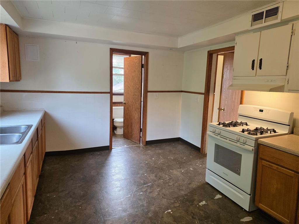 652 E 3rd Street Winona MN 55987 6795255 image21