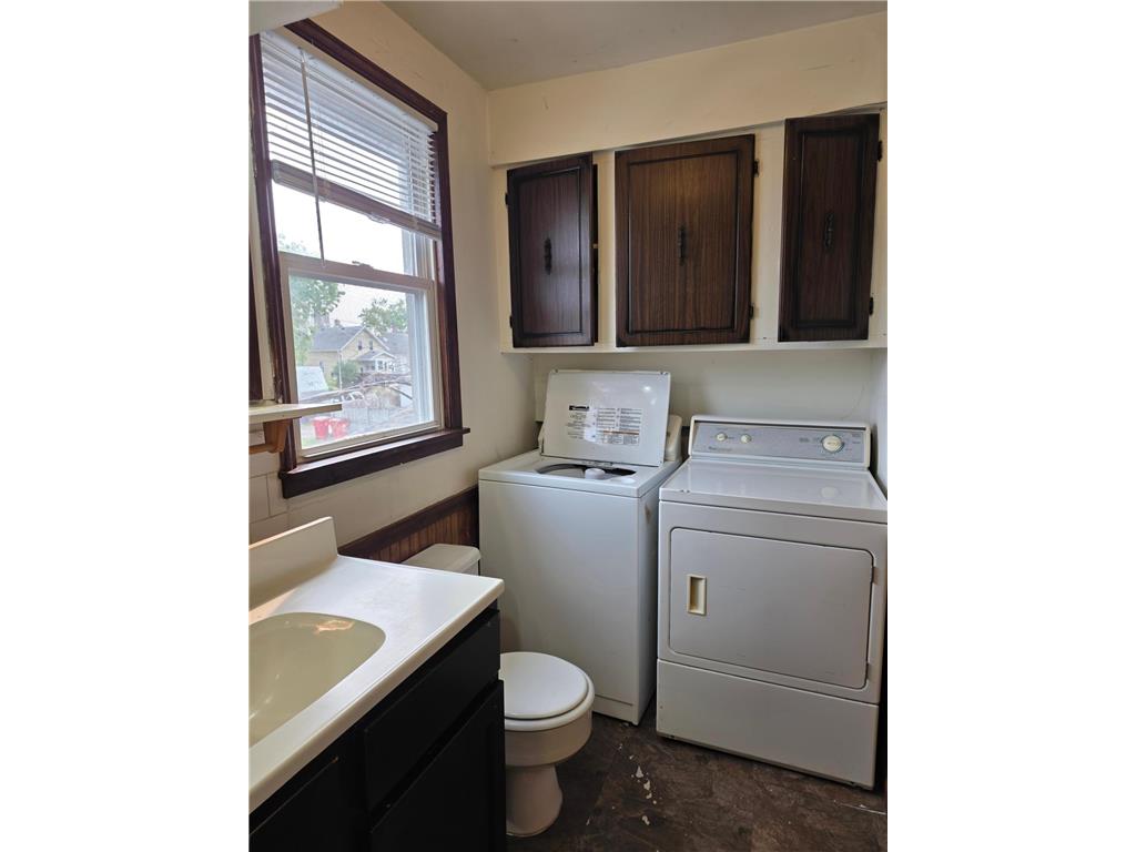 652 E 3rd Street Winona MN 55987 6795255 image22