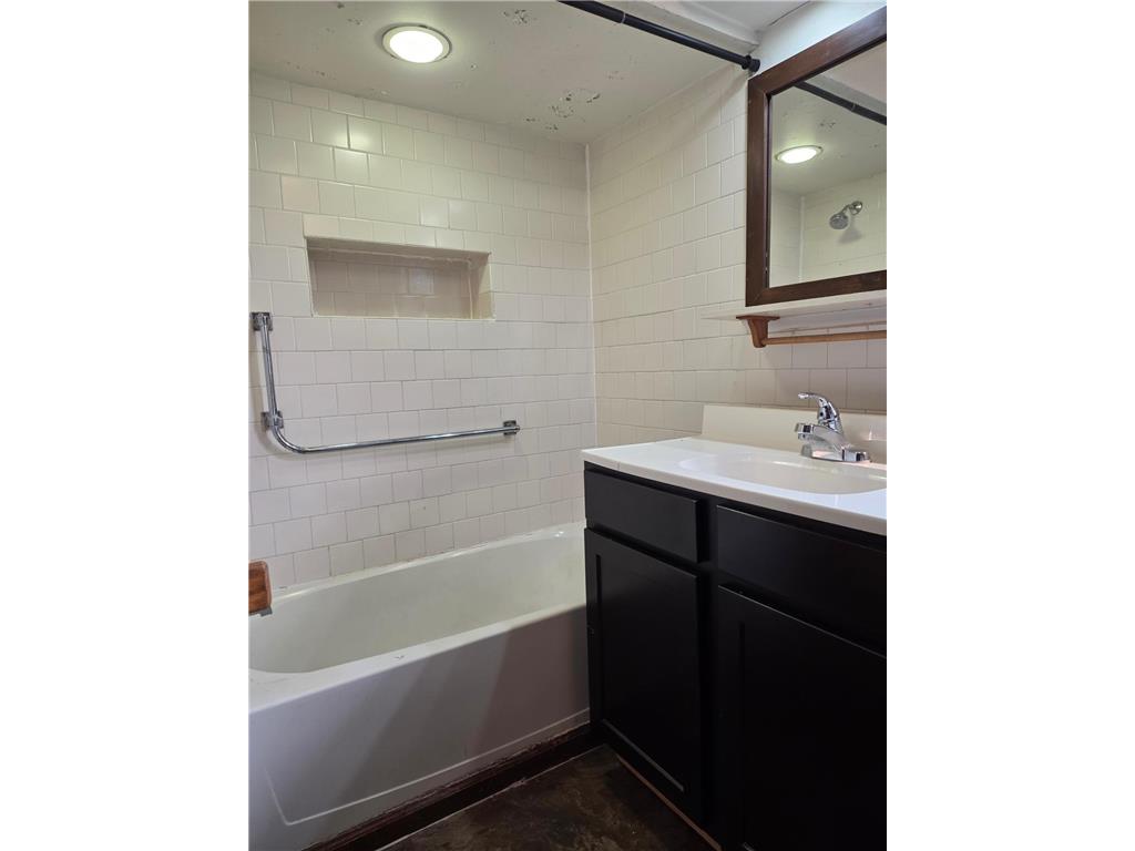 652 E 3rd Street Winona MN 55987 6795255 image23