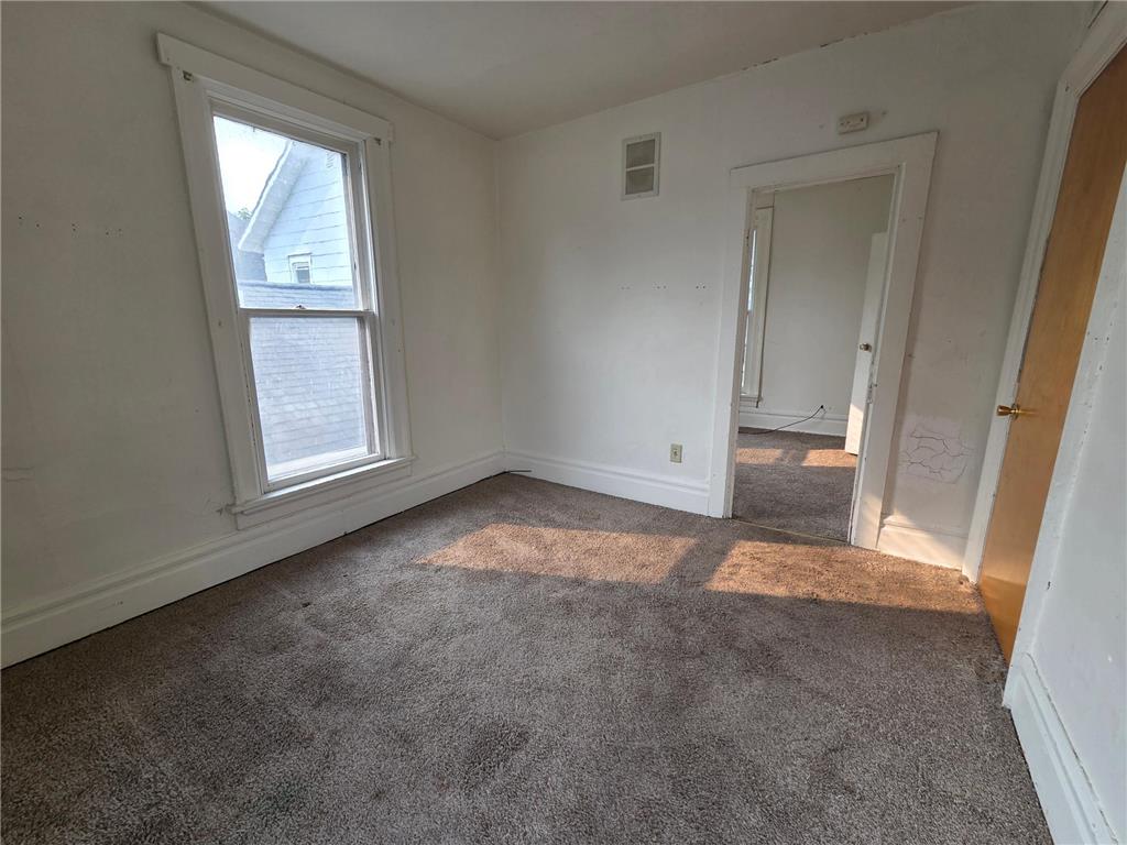 652 E 3rd Street Winona MN 55987 6795255 image24