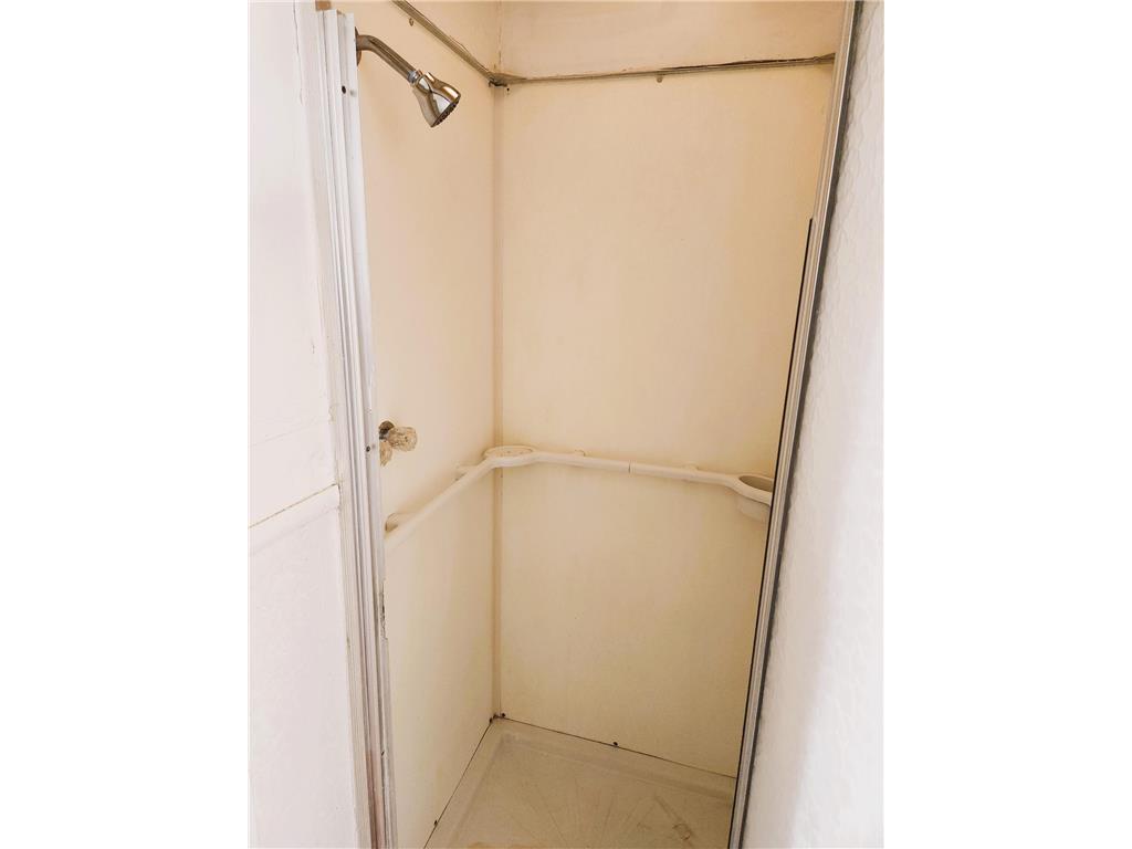 652 E 3rd Street Winona MN 55987 6795255 image7