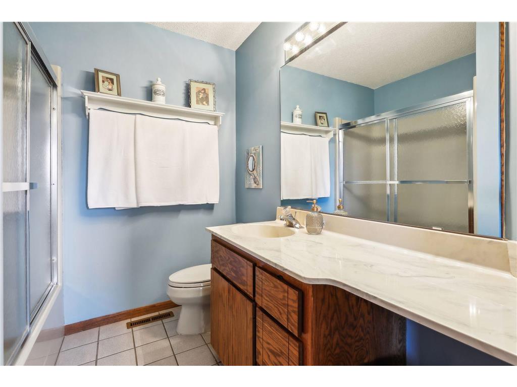 6520 Harbor Place NE Prior Lake MN 55372 - Lower Prior 7077240 image41