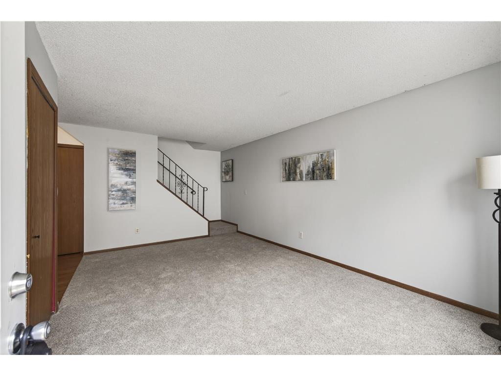 6529 83rd Ct N Brooklyn Park MN 55445 7065754 image1