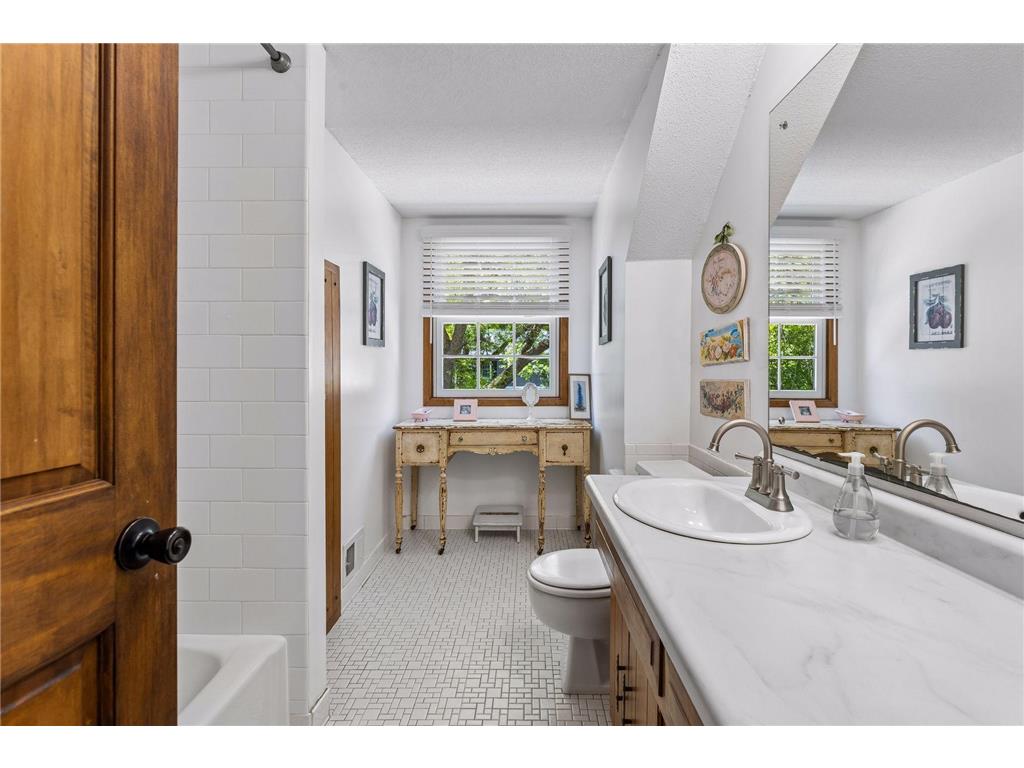 6529 Cherokee Trail Edina MN 55439 7081014 image37