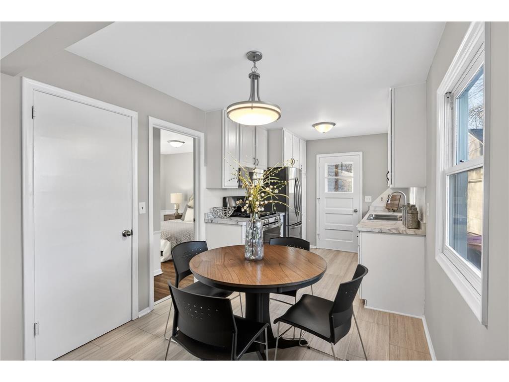 653 109th Avenue NW Coon Rapids MN 55448 7009057 image10