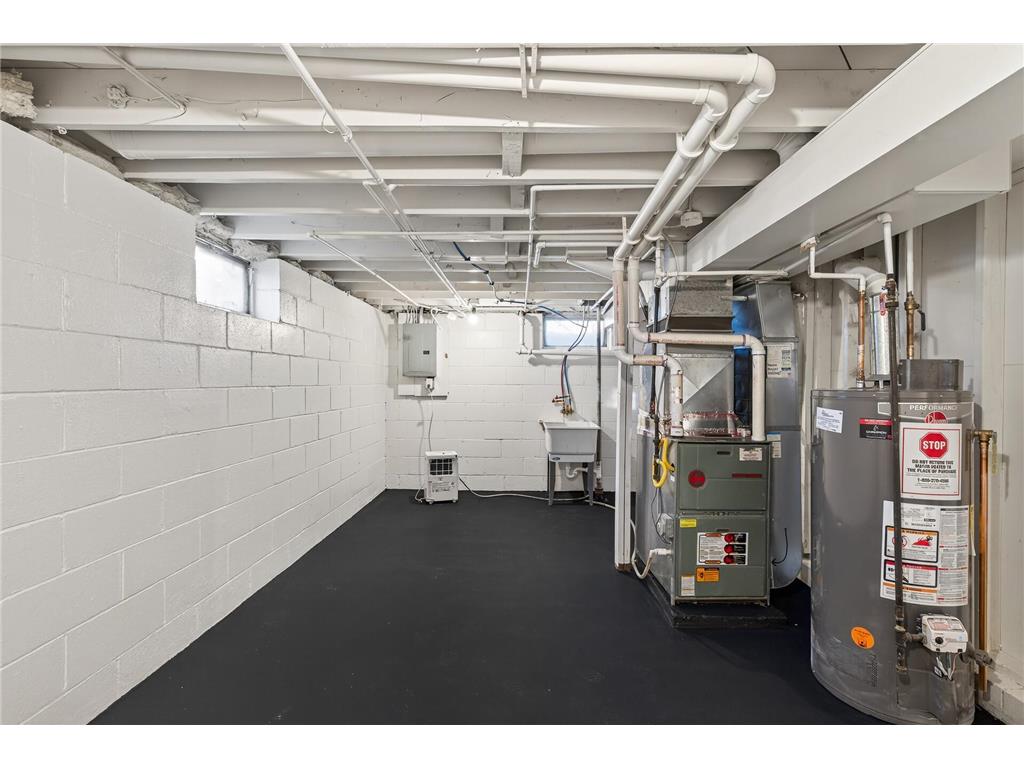 653 109th Avenue NW Coon Rapids MN 55448 7009057 image39