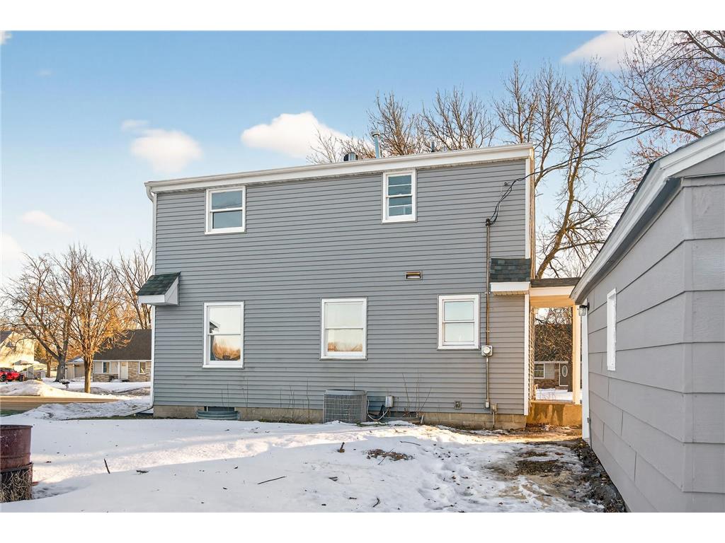 653 109th Avenue NW Coon Rapids MN 55448 7009057 image48