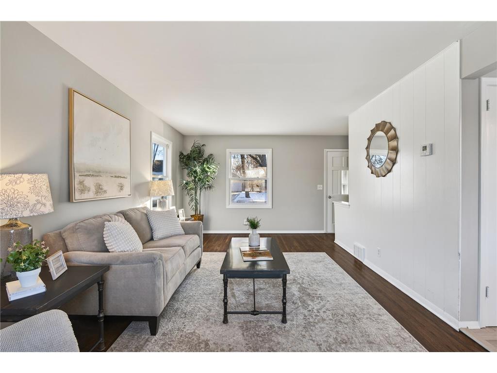 653 109th Avenue NW Coon Rapids MN 55448 7009057 image6