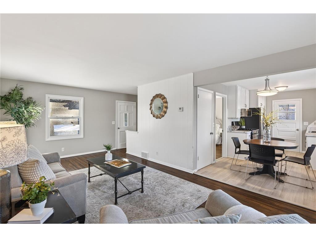 653 109th Avenue NW Coon Rapids MN 55448 7009057 image7