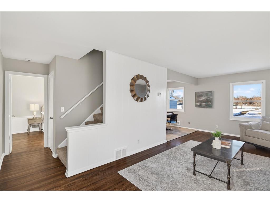 653 109th Avenue NW Coon Rapids MN 55448 7009057 image8