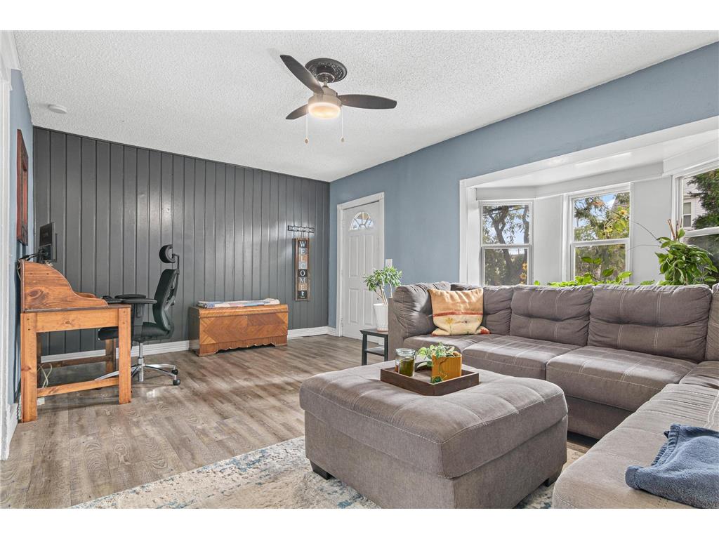 653 19th Avenue NE Minneapolis MN 55418 7063359 image6