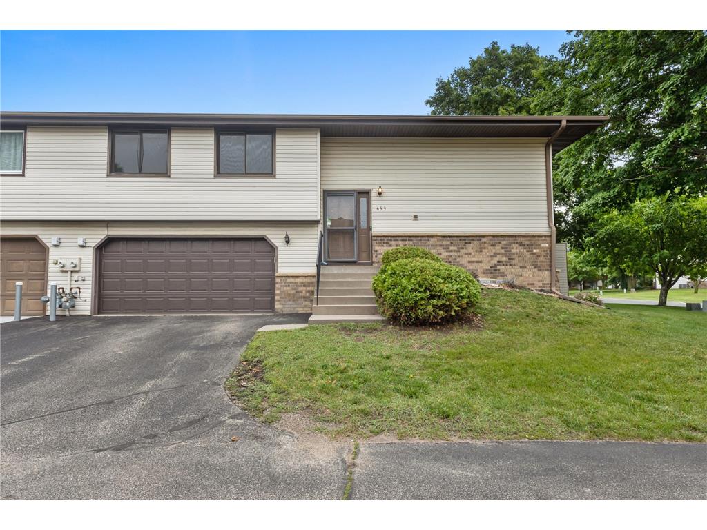 653 E 143rd Street Burnsville MN 55337 6730212 image1