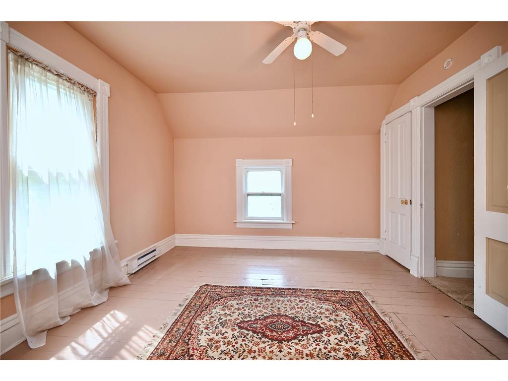 653 Johnson Street Winona MN 55987 6758484 image13