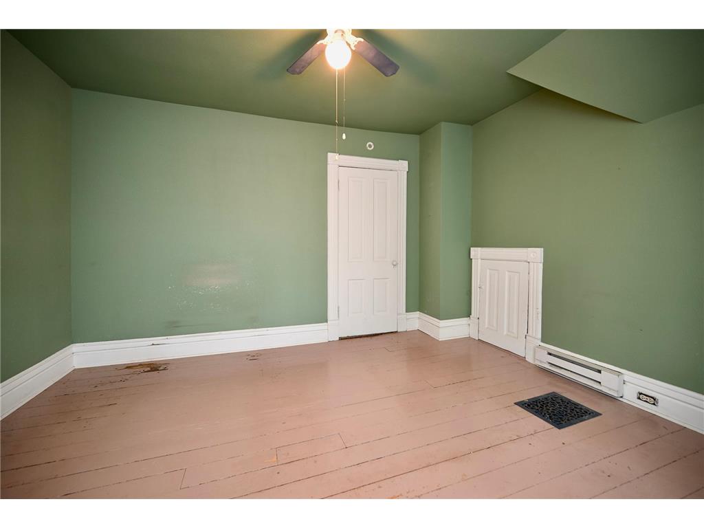 653 Johnson Street Winona MN 55987 6758484 image16