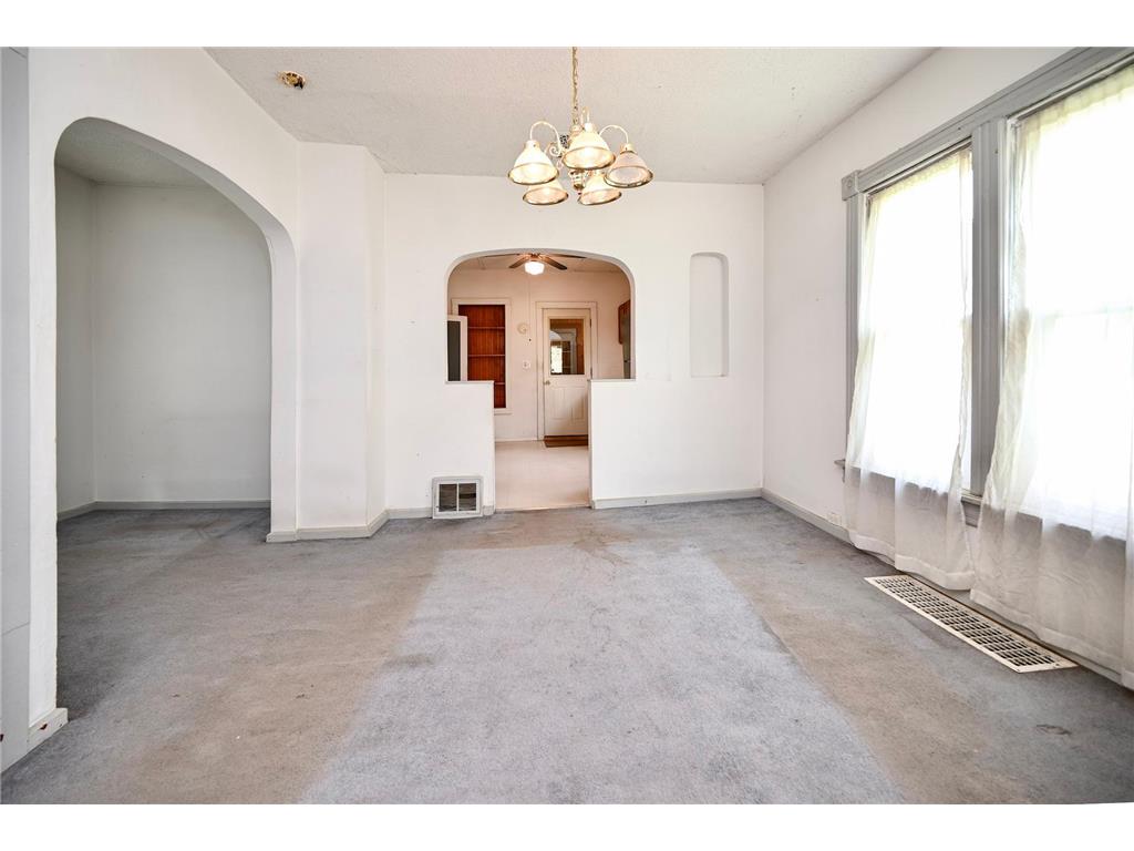 653 Johnson Street Winona MN 55987 6758484 image5