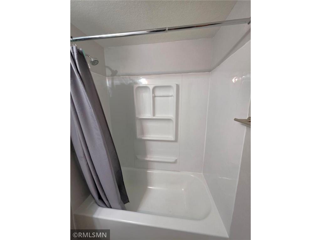 653 N 2nd Street New Richmond WI 54017 6808735 image17