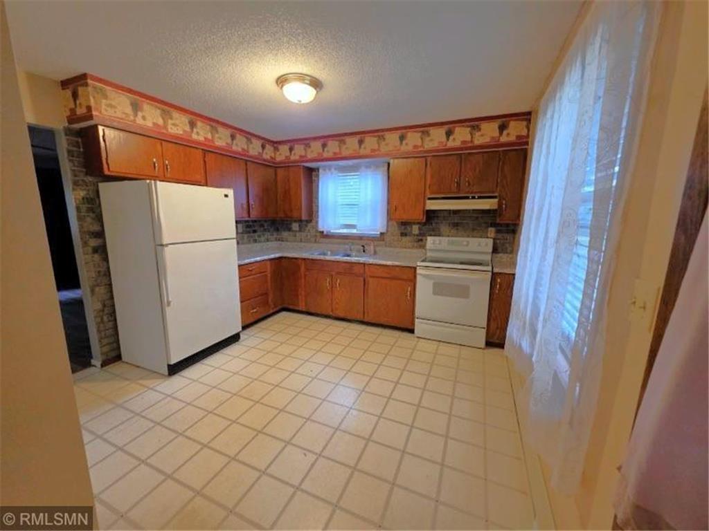 653 N 2nd Street New Richmond WI 54017 6808735 image9