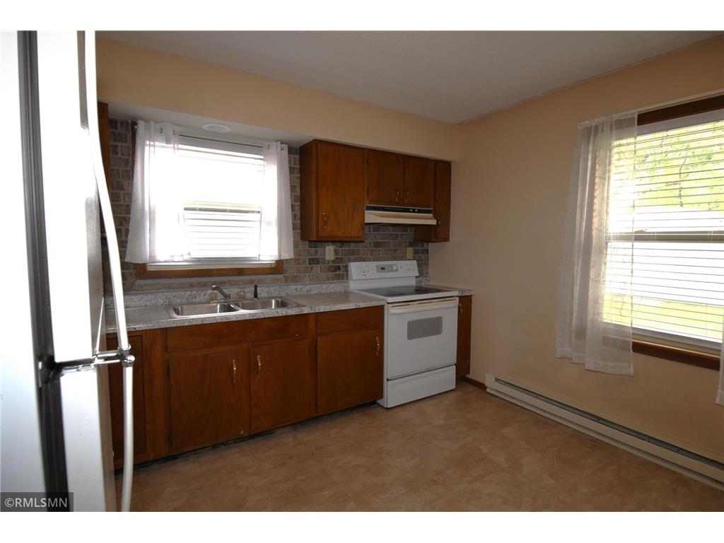 653 N 2nd Street New Richmond WI 54017 7066716 image17