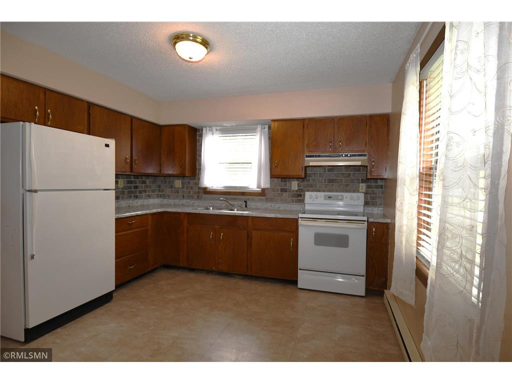 653 N 2nd Street New Richmond WI 54017 7066716 image19