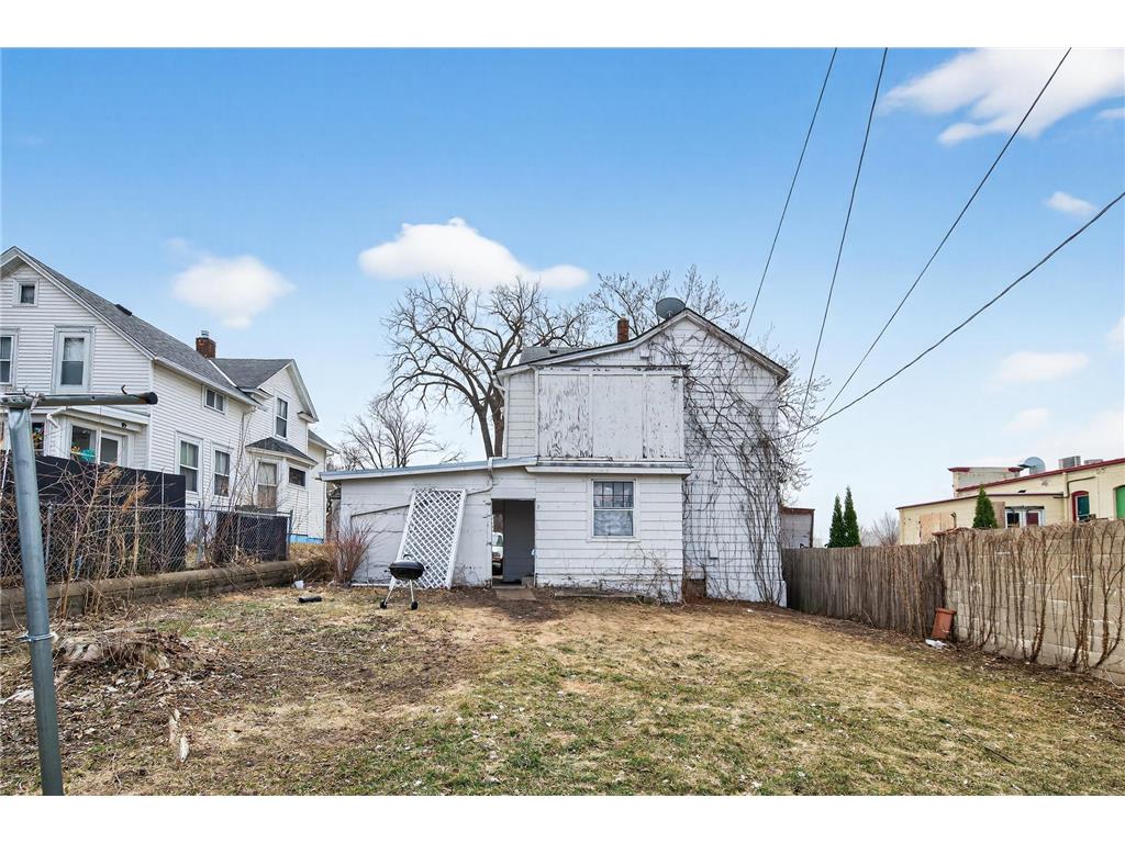 653 Sims Avenue Saint Paul MN 55106 7018982 image8