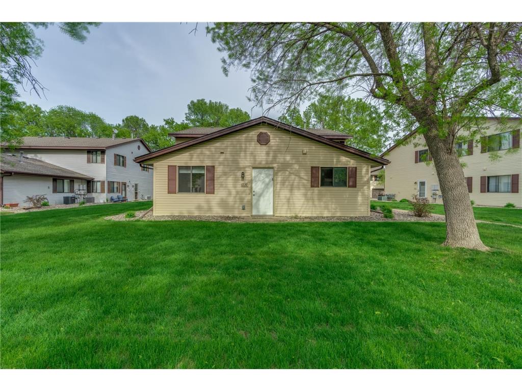 6530 83rd Court N, Brooklyn Park, MN 55445 MLS 6202471 Edina Realty