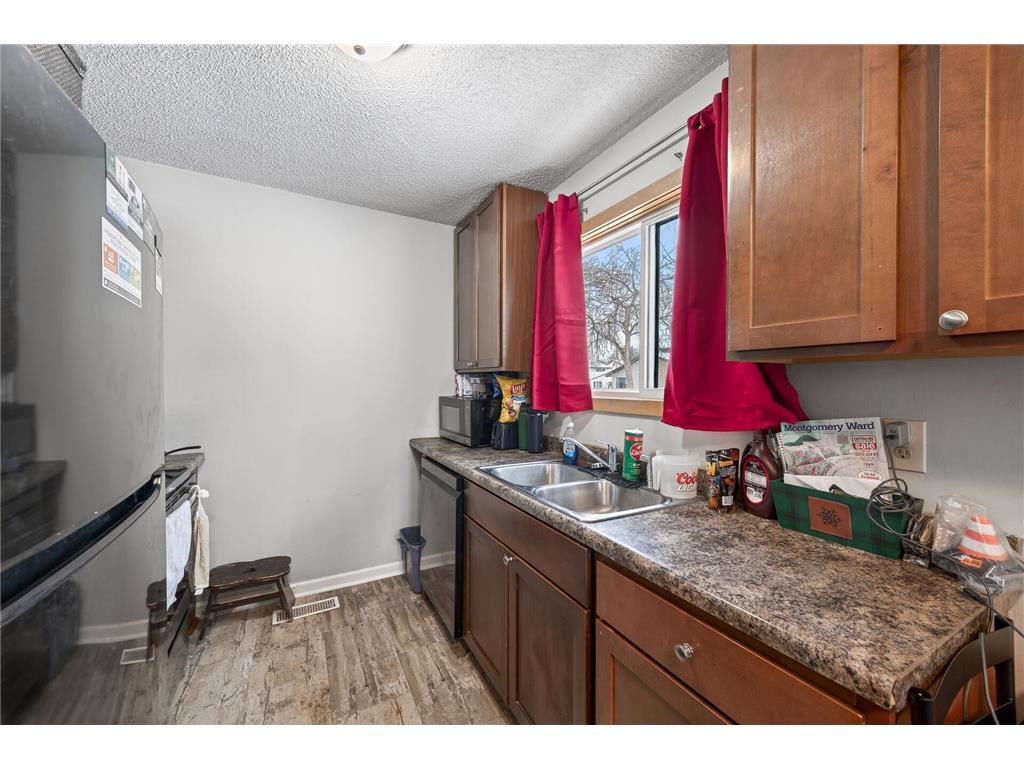 6530 83rd Court N Brooklyn Park MN 55445 7005725 image3