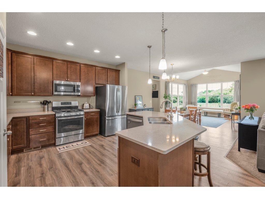 6531 102nd Avenue N Brooklyn Park MN 55445 7067093 image8