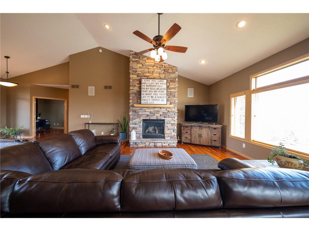 6531 Century Lane Credit River Twp MN 55372 7101488 image4